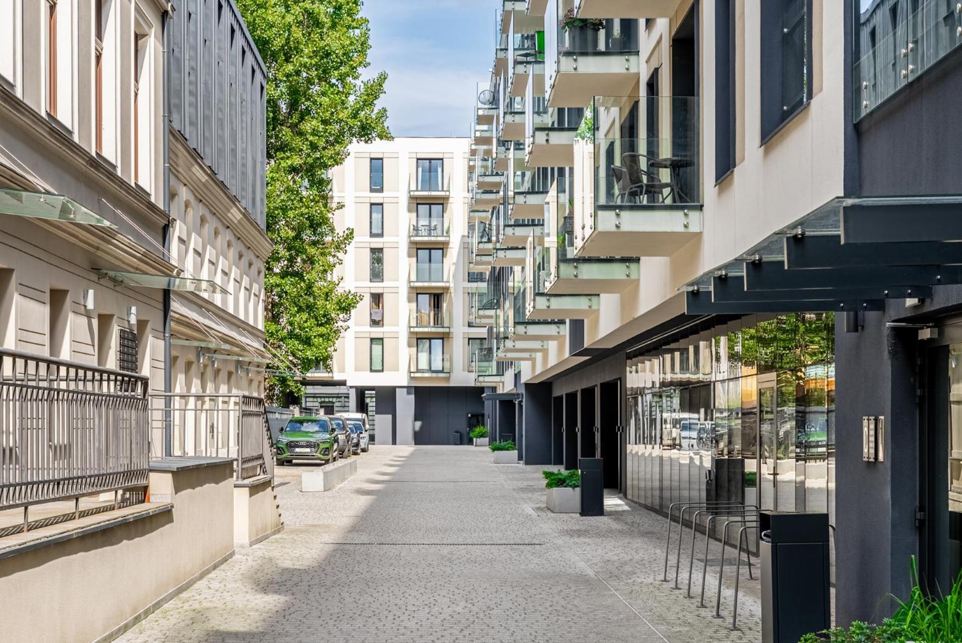 Regnum Noctis Piotrkowska 44 Apartment Lodz  Exterior photo