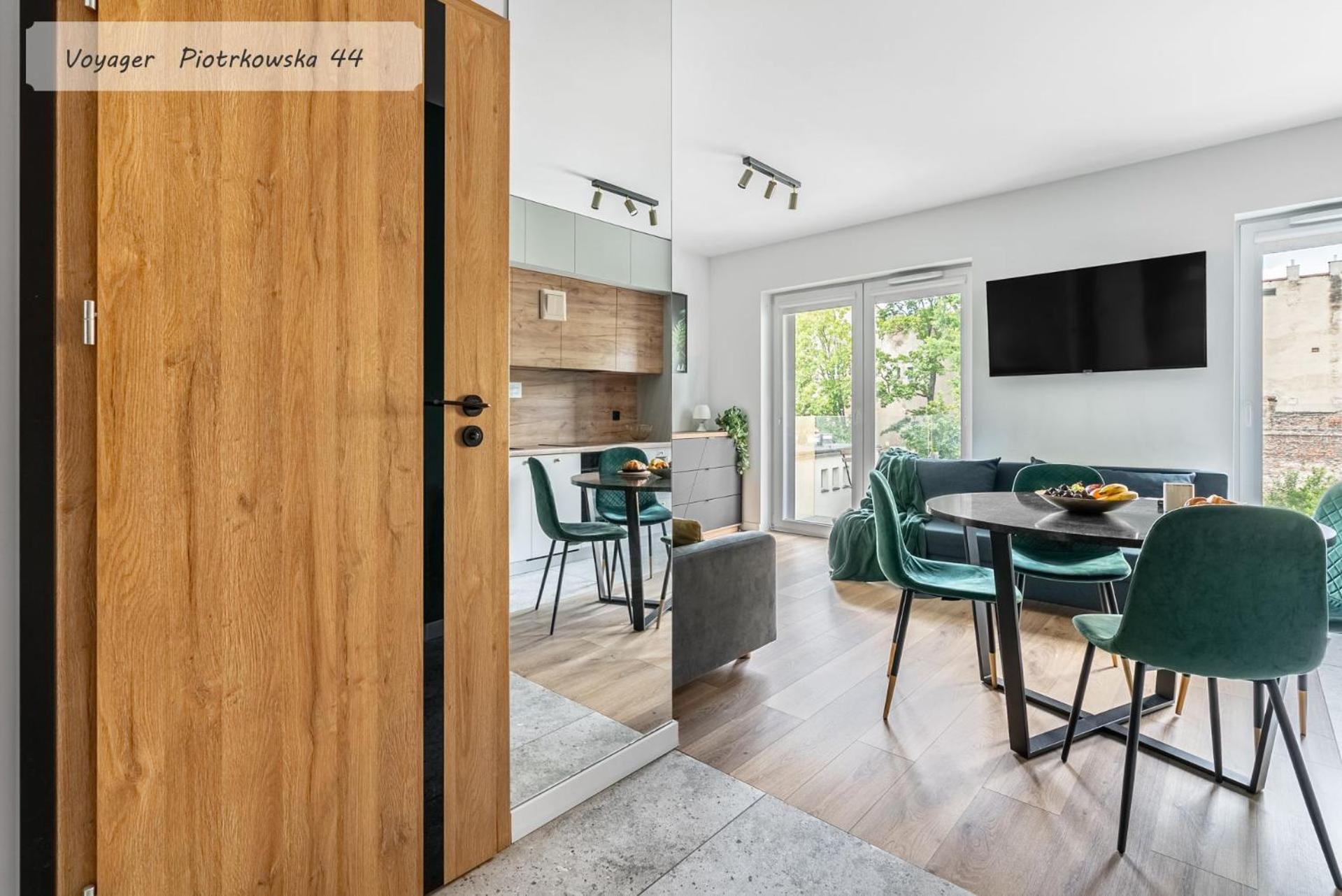 Regnum Noctis Piotrkowska 44 Apartment Lodz  Exterior photo